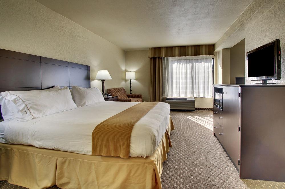 Comfort Inn & Suites Dahlonega University Area מראה חיצוני תמונה