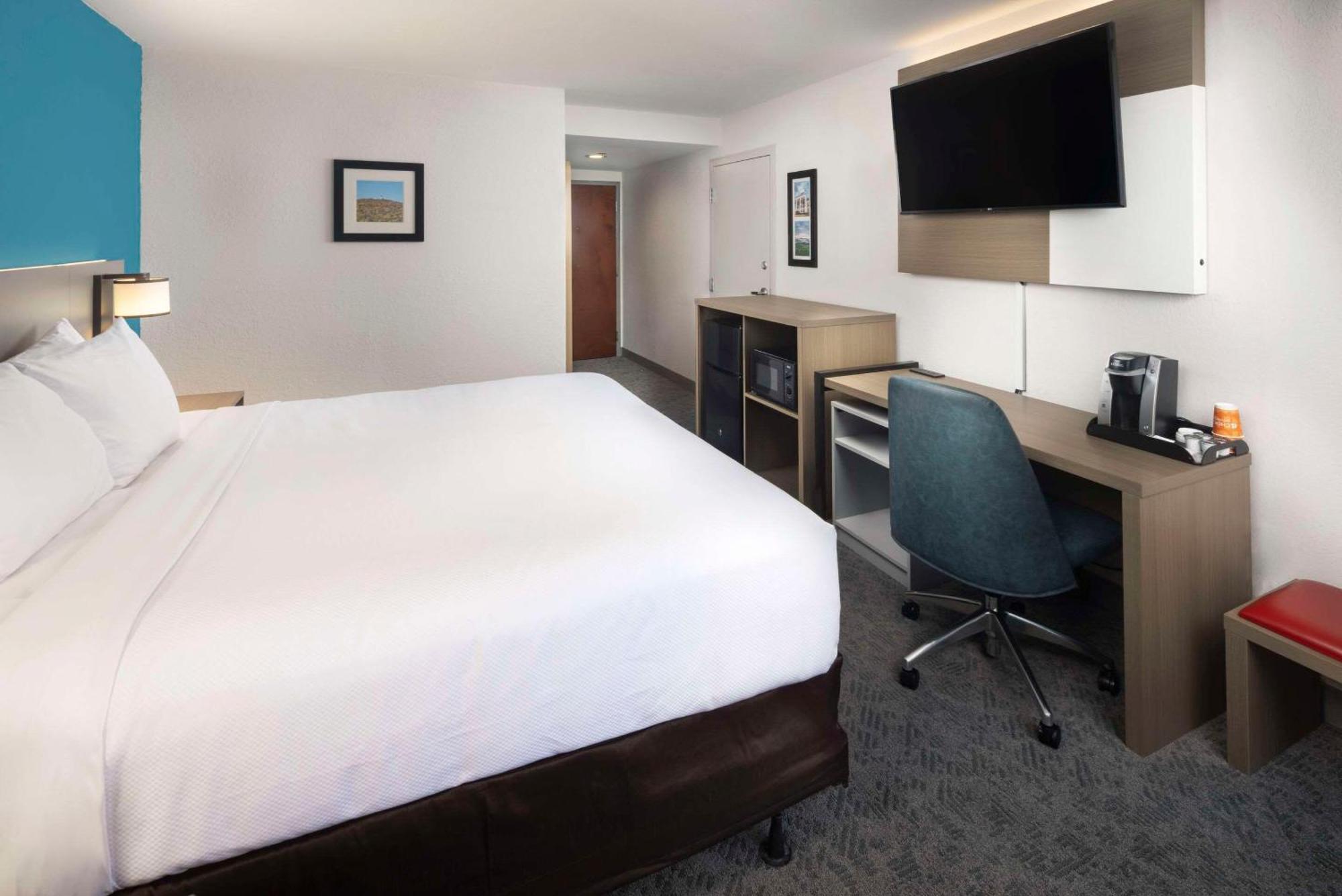 Comfort Inn & Suites Dahlonega University Area מראה חיצוני תמונה